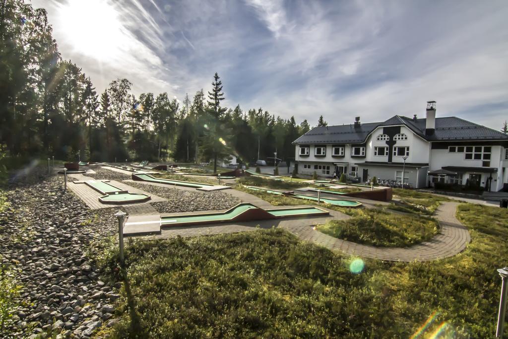 Hotel Aateli Lakeside Vuokatti Buitenkant foto